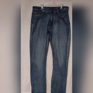 Flypaper Jeans Mens Size 32x34 (8) Color Blue Distressed Straight Leg 5 Pocket